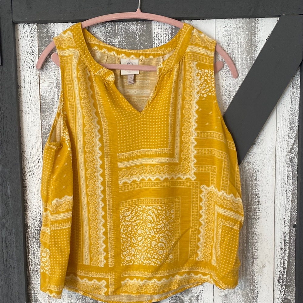 Knox Rose Yellow Sleeveless Boxy Tank Top